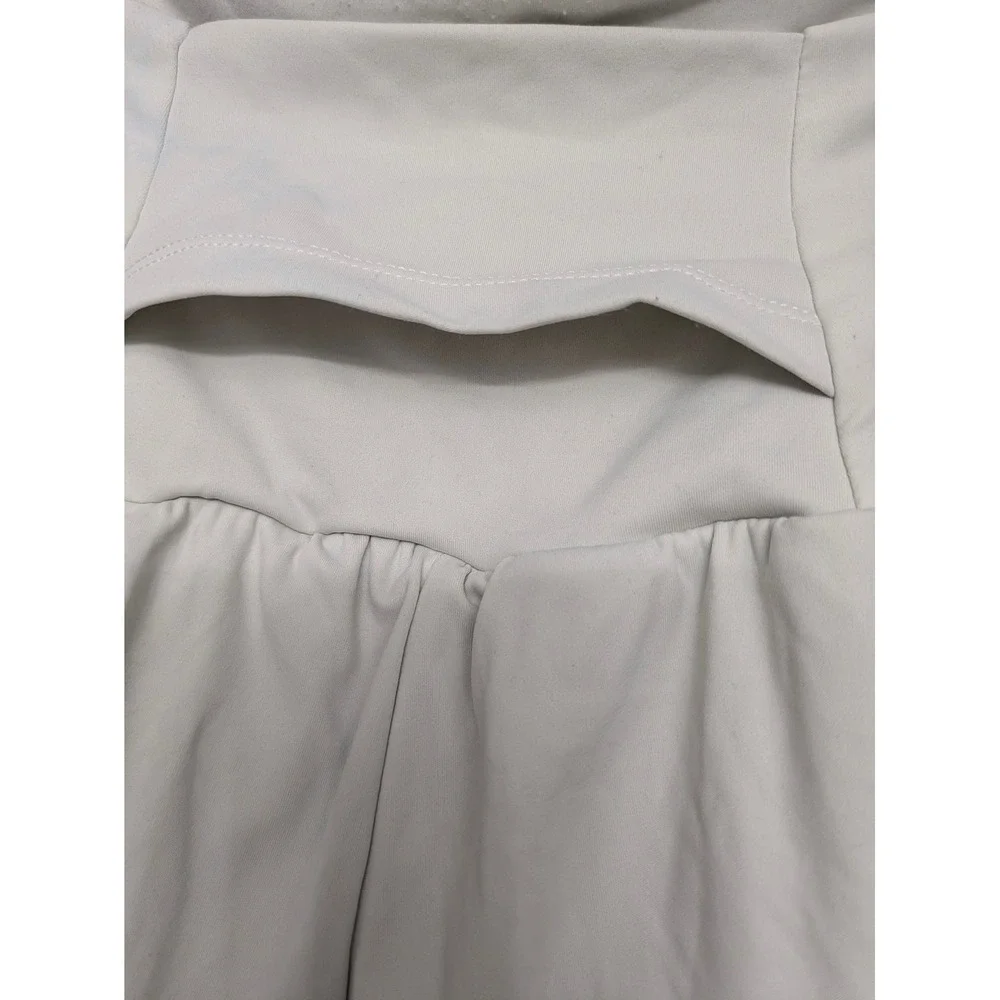 Halara Women's Large High Waisted 2 in 1 Flowy Athletic Skort Shorts Gray